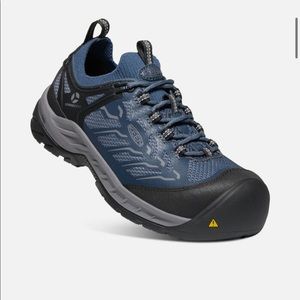 Keen Flint II Sport Size 7.5